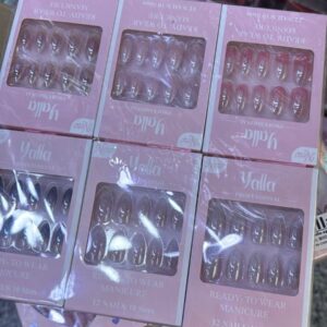 اظافر يلا مشكل